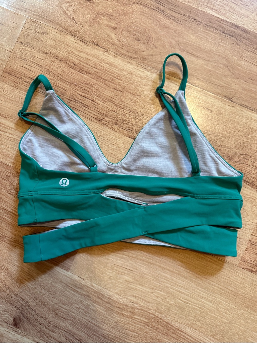 Lululemon Green Wrap Front Sports Bra XS Adjustable Straps - Picture 3 of 7